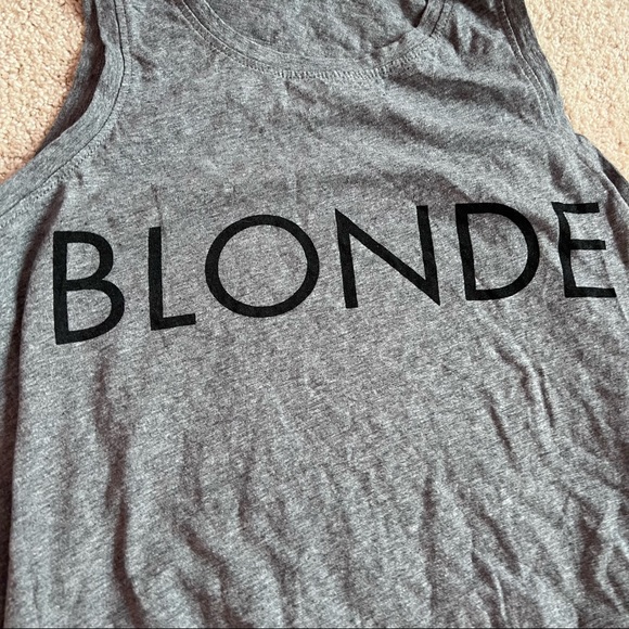 BLONDE TANK TOP MUSCLE SHIRT SIZE XS- BRUNETTE THE LABEL - Picture 2 of 3